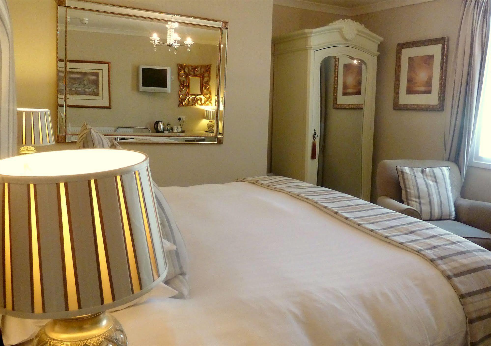 The Somerville Torquay Bagian luar foto